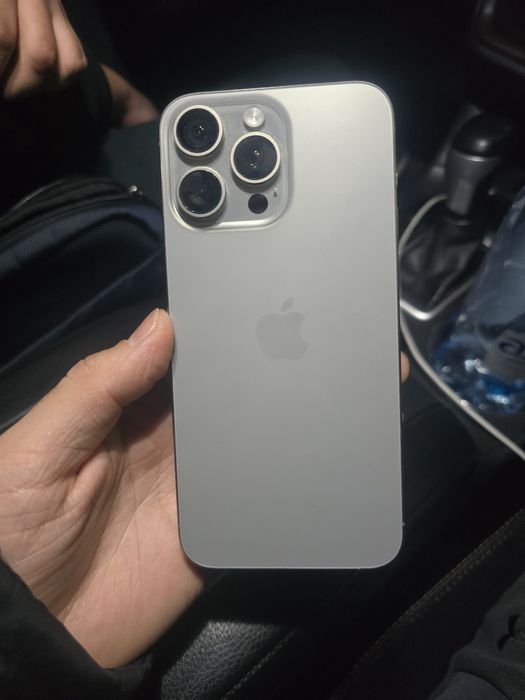 Срочно iPhone 15 pro max 256gb