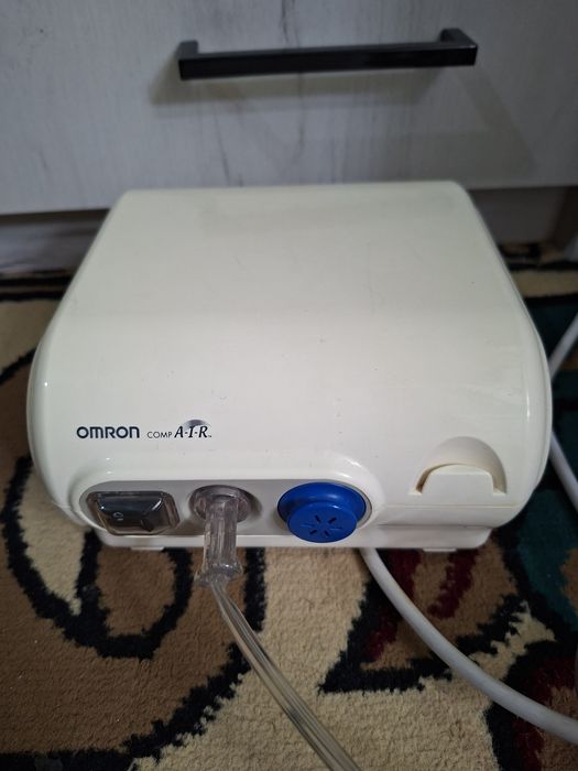 Ингалятор Omron продам