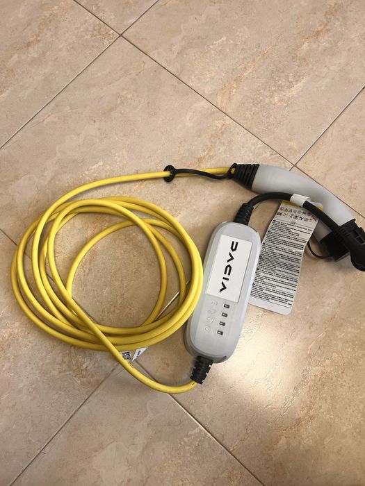 Оригинално зарядно Dacia за електромобил шуко 10A