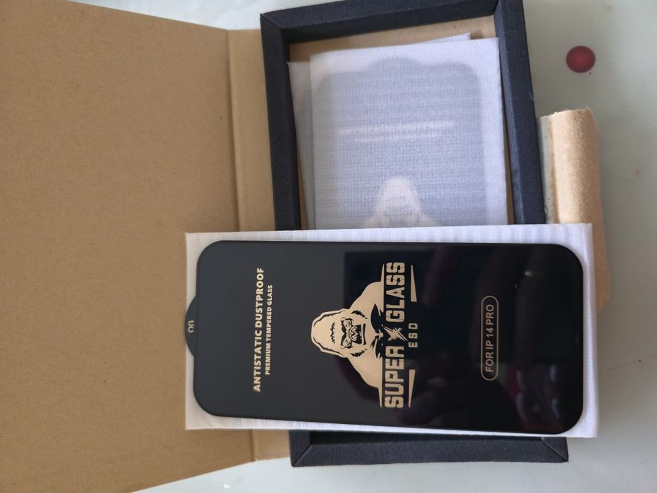 Калъфи и протектори iPhone 14 Pro