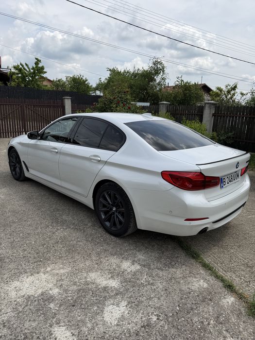 BMW 5 Series 2020 — imagine 3