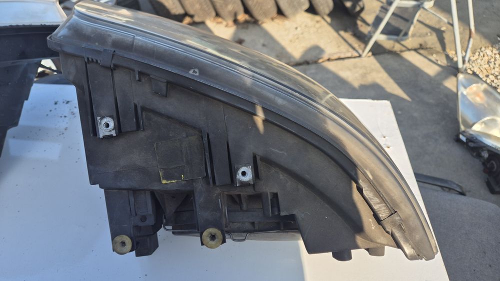 Оригинални Фарове за VW Транспортер Т5 2003- 2009г