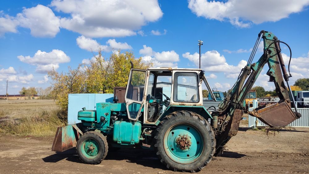 Экскаватор ЮМЗ 6