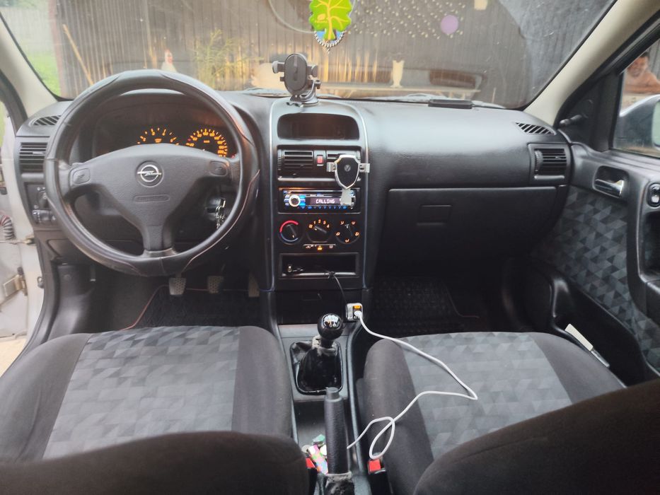 Opel Astra G benzina