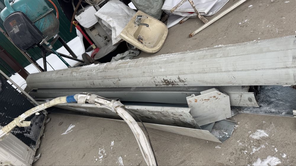 Роллшторы б/у зашита.