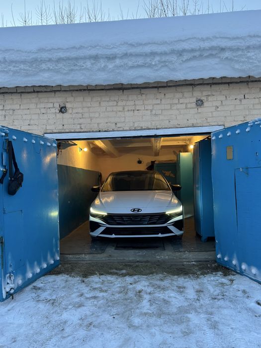 Продам гараж (в центре)