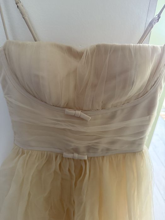 платье на выпускной