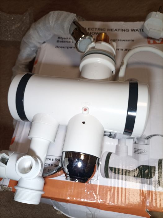 Robinet Electric Instant Apă Caldă