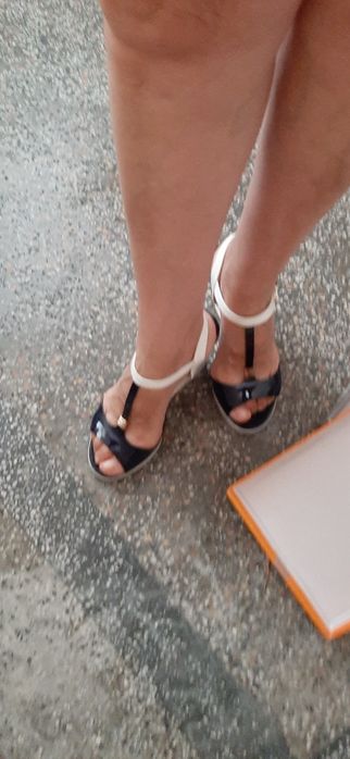 Хубави италиански сандали