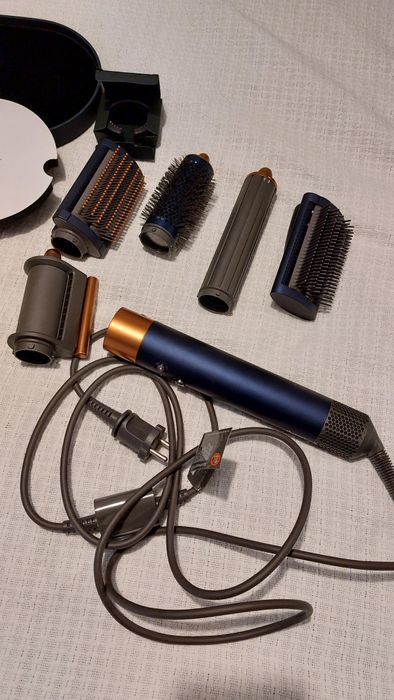 Dyson airwrap multi-styler long