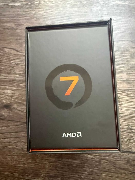 Процесор AMD Ryzen 7 7800 X3D Radeon graphics