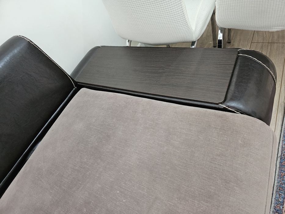 Продам диван в хорошем состоянии