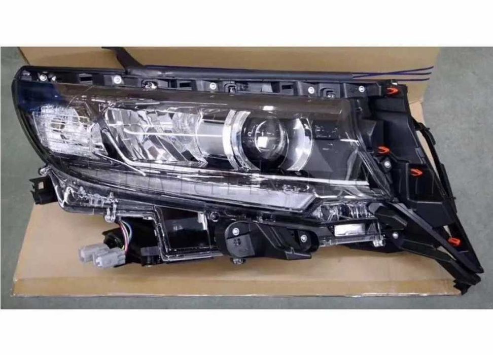 Фара Тойота ЛКП Прадо 155 18-TOYOTA LCR PRADO  155 19-