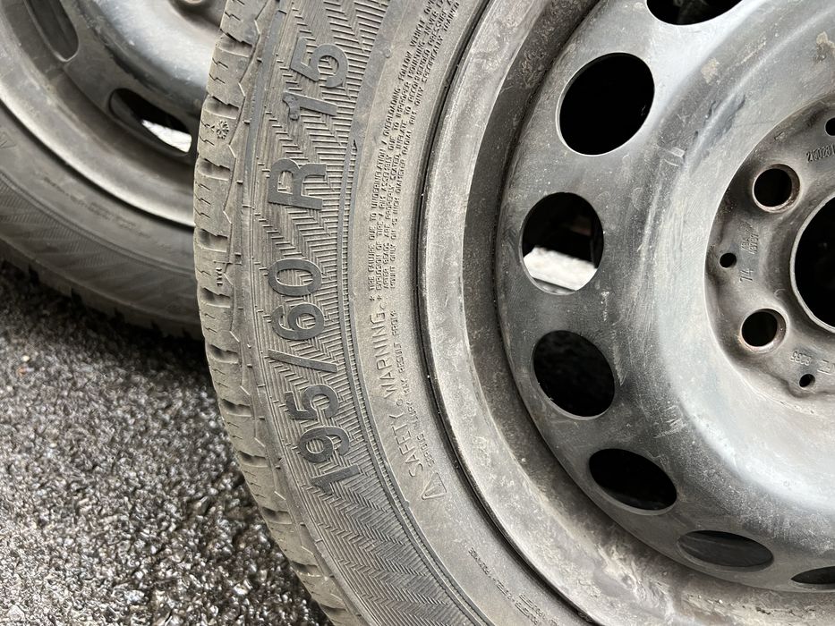 Зимни гуми 4 броя + 3