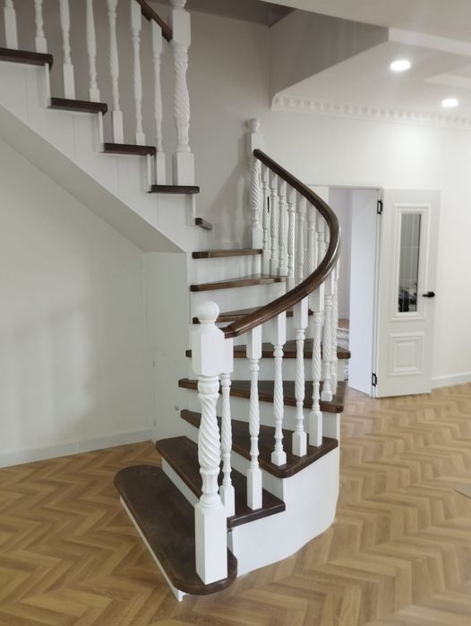 Изготовление Лестницы под ключ