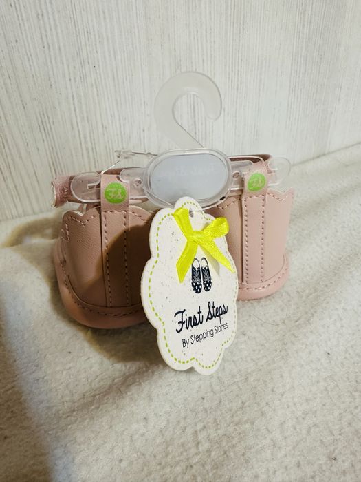 Бебешки буйки обувки Великобритания 3-6 месеца