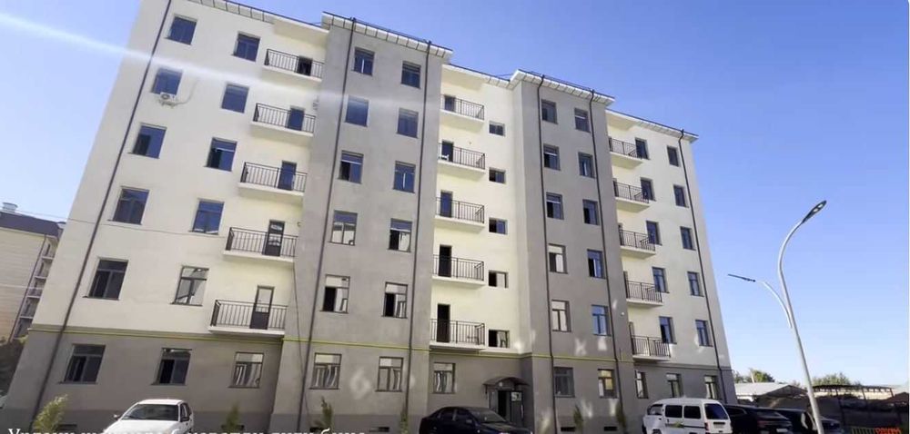 1 xonali 47 kv kvartira sotiladi