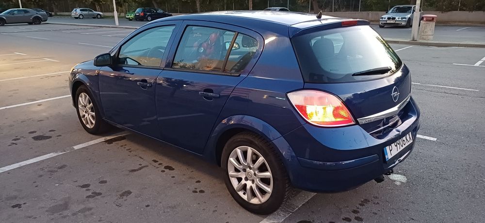 Продава се Опел астра Opel astra H