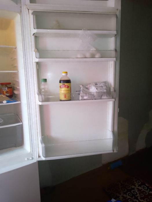 Продам холодильник