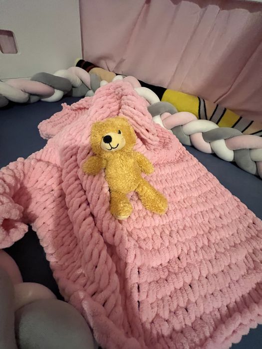 Paturica pufoasa bebe