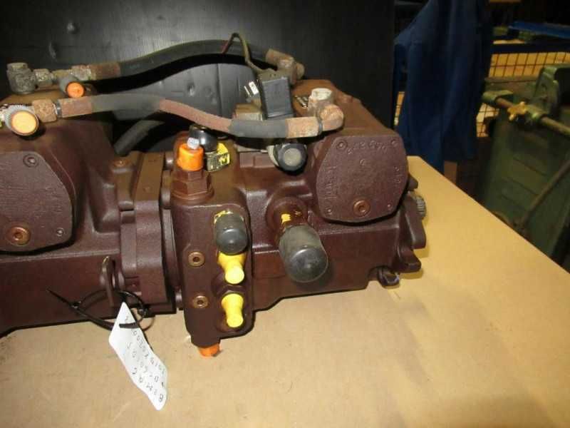Pompa A4VG71DA1DT2 pentru utilaj Bomag - piese de schimb