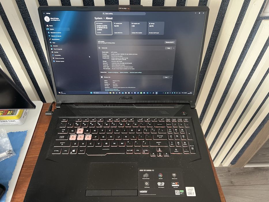 ASUS TUF Gaming F17 FX706LI – i7-10870H / 16GB RAM / GTX 1650 Ti 4GB