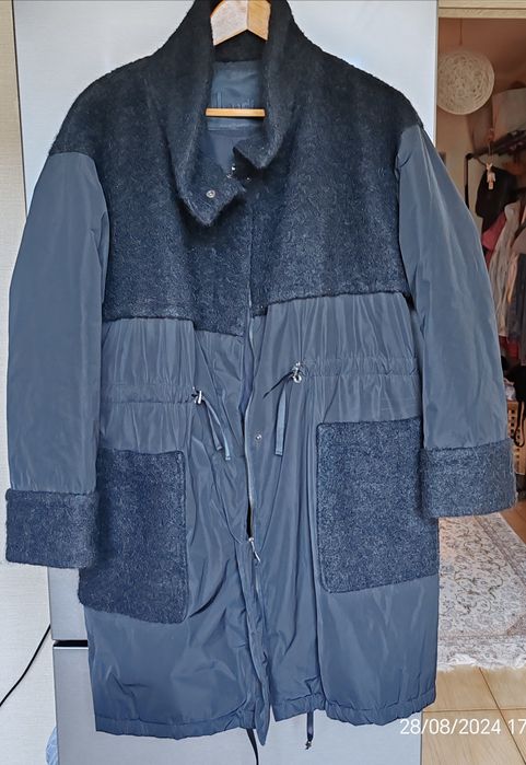 Продам куртку женскую