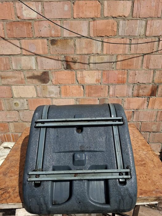 Сиденье универсальное пластиковое