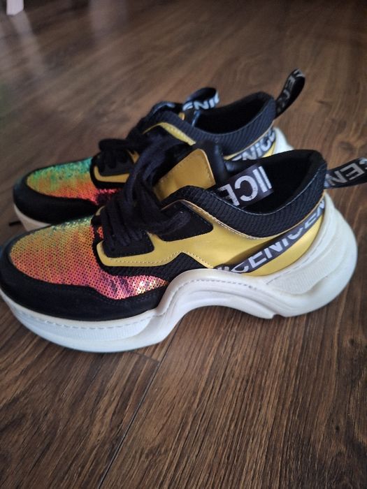 Sneakers,mărimea 36,Grixx
