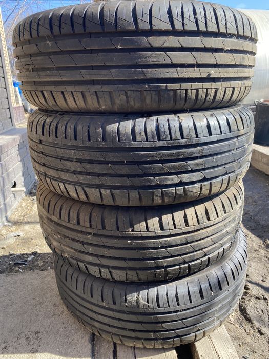 Продам комплект летней резины