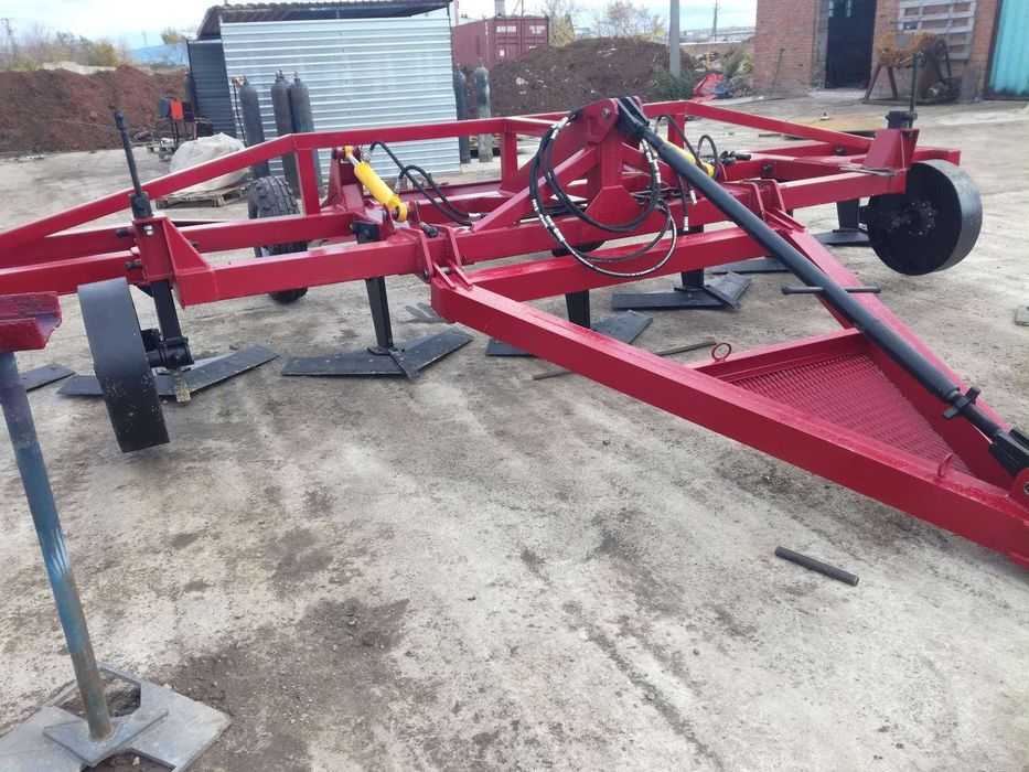 Плоскорез глубокорыхлитель ПГП-7