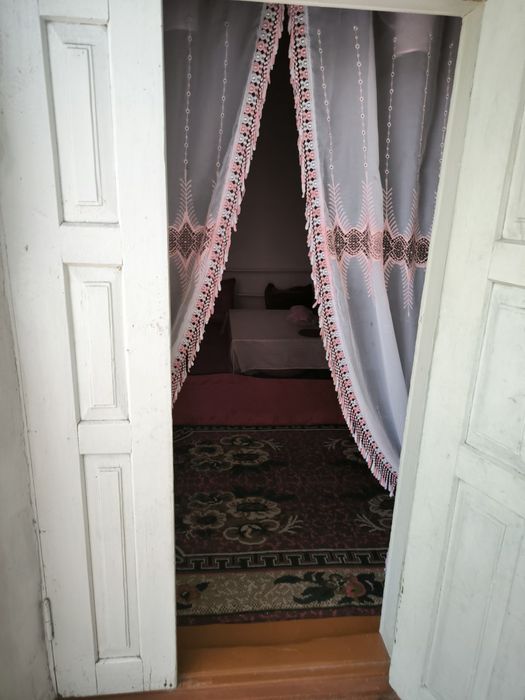 Ховли уй сотилади