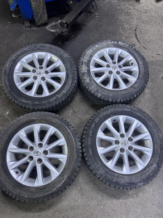 Диски Камри  р16  от камри 50