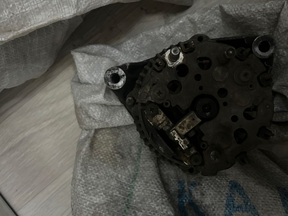 генератор от мерса 190