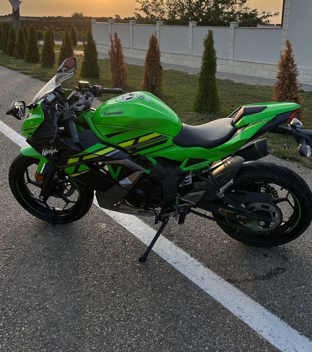 Kawasaki Ninja 125