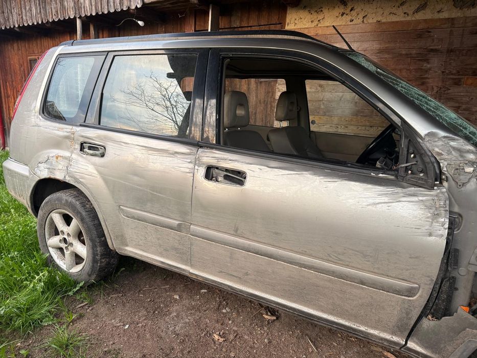 NISSAN X-Trail 2003 — imagine 2