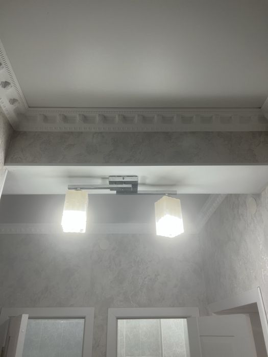 Продам люстру.