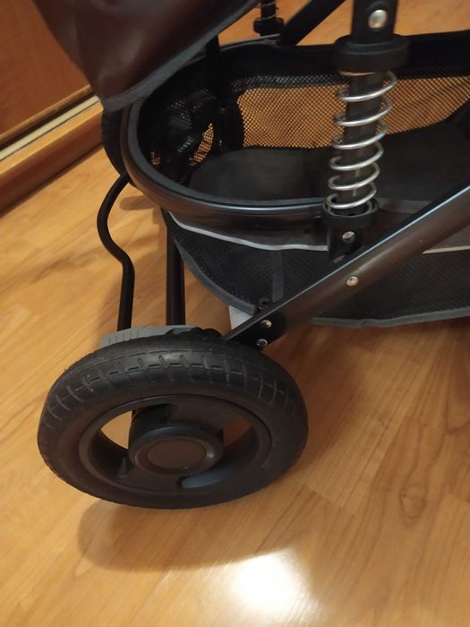 Коляска детская , в отличном состоянии