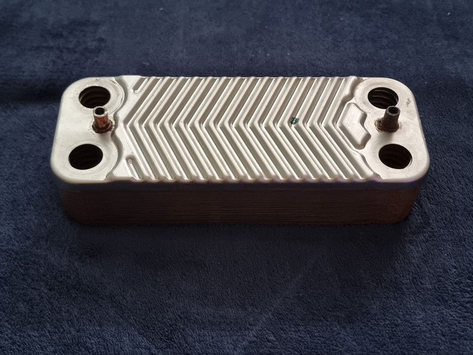 Schimbator de caldura secundar pentru centrale Motan