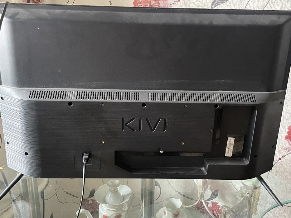 Продам Телевизор Smart Tv