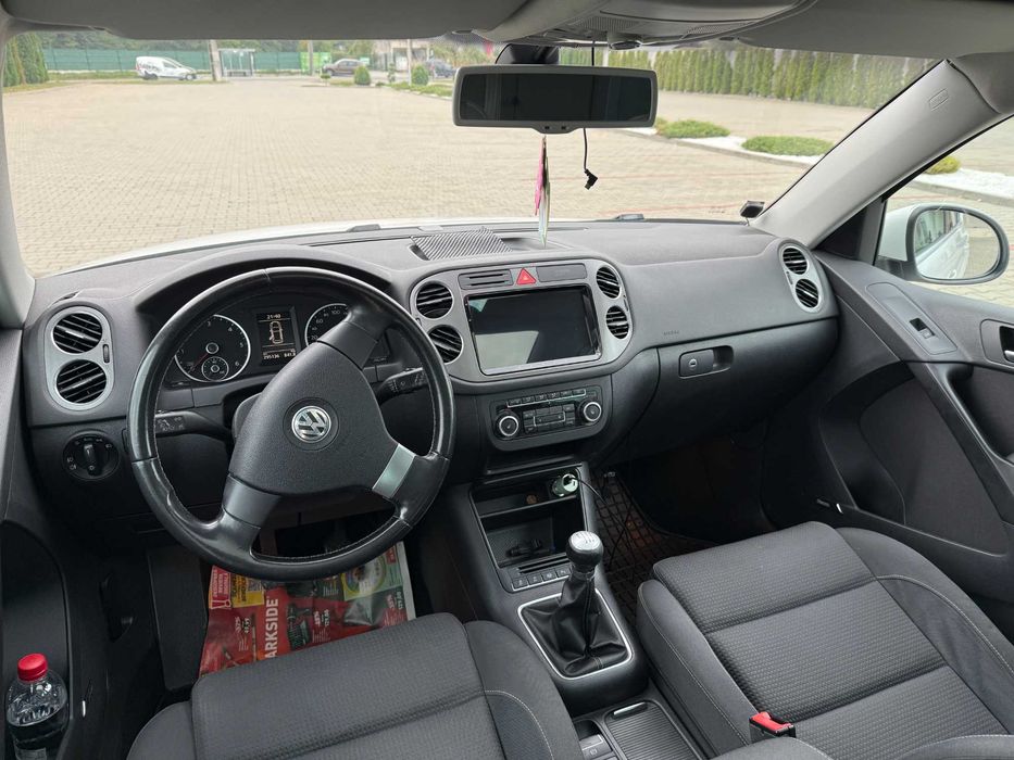 VOLKSWAGEN Tiguan 2010 — imagine 4