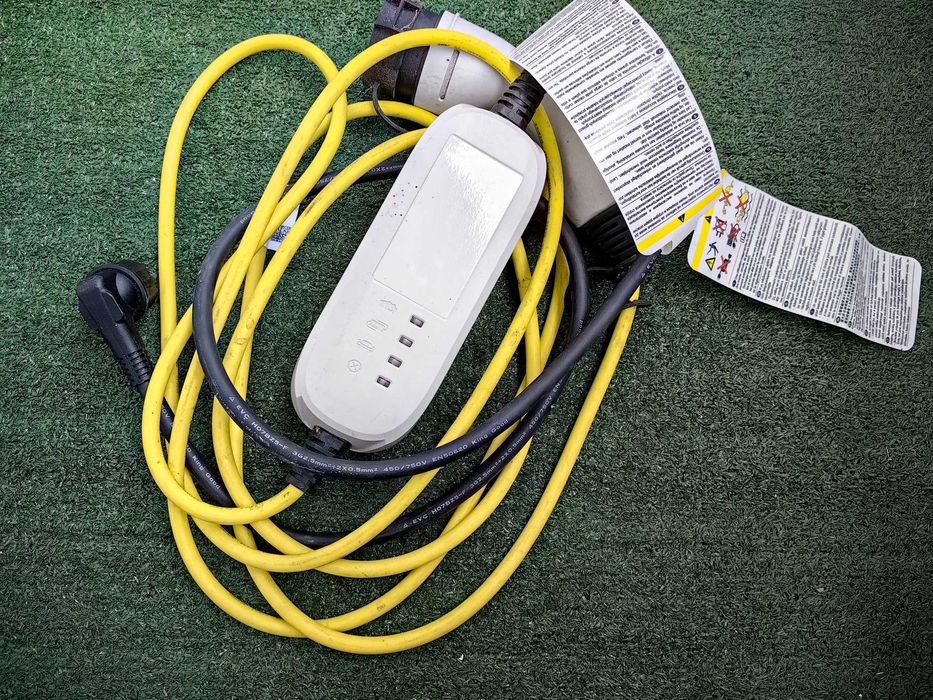 Зарядно за електромобил VW / ВФ