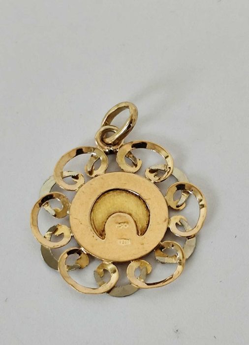 Pandantiv - Maica  aur 18k  2.71 Gr (AG35 B 34714.6) Garantie 2 ani !