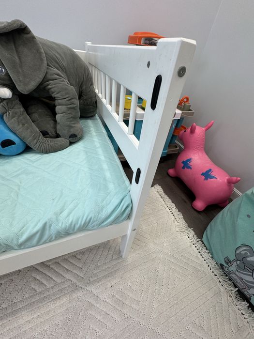 Кровать детская