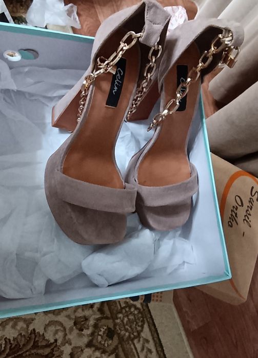 Босаножки  женские