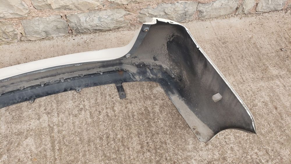 bronq/broni Toyota Yaris 2015-18g.