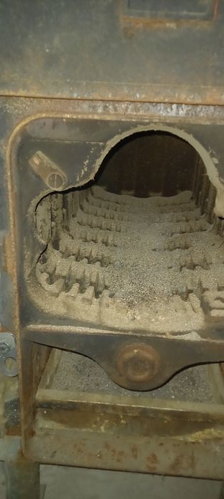 Котел на твърдо гориво сложена горелка за пелети