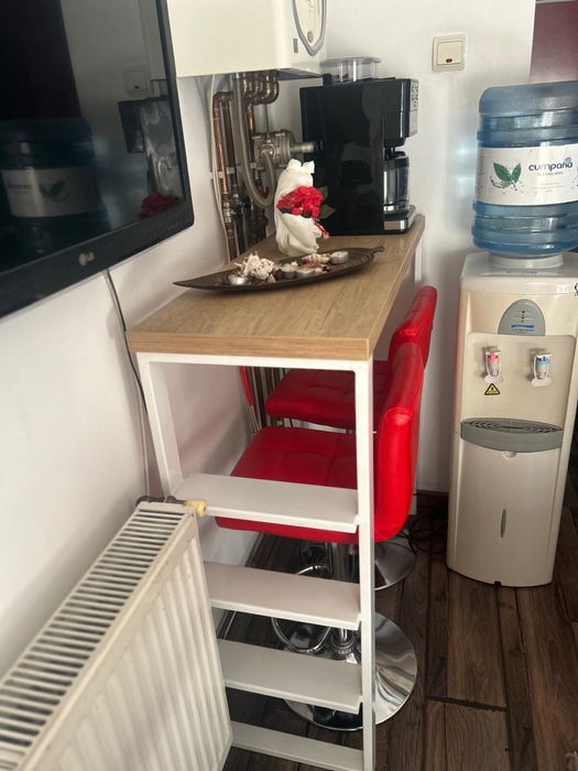 Masa pentru mini bar