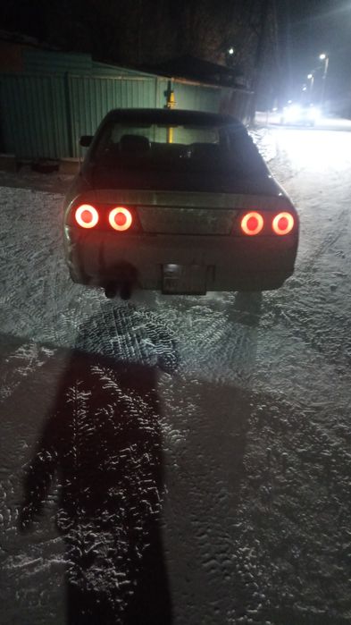 Продам Скайлайн.