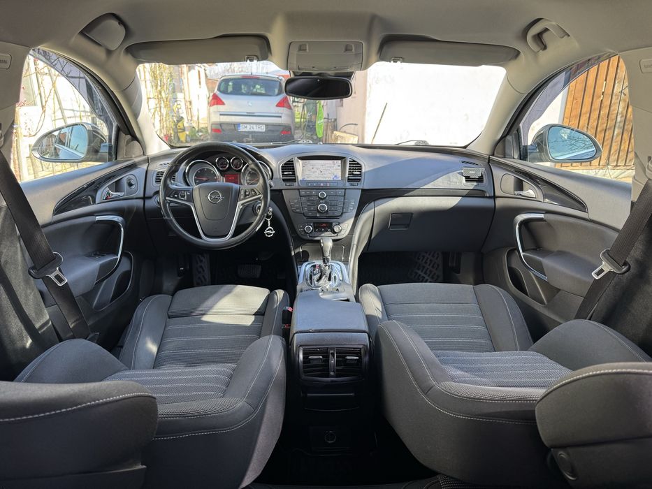 Opel Insignia 2013 ÎNMATRICULAT,  2.0TDI BI TURBO (194 CP), AUTOMAT.